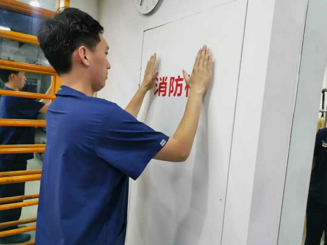 640.webp (8)~1.jpg