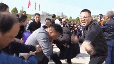 e5e81fc770db4ab2906584cb76beab09.gif